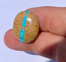 Load image into Gallery viewer, 14.5ct Royston Ribbon Turquoise Nevada USA Natural Untreated Cabochon