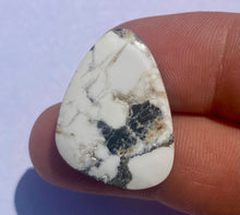 Load image into Gallery viewer, 24ct White Buffalo Turquoise Nevada USA Natural Untreated Cabochon