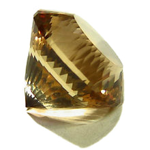 Load image into Gallery viewer, Beautifully cut golden topaz gemstone all natural