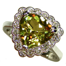 Load image into Gallery viewer, Natural color change Zultanite gold ring with diamond halo
