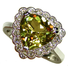 Load image into Gallery viewer, Natural color change Zultanite gold ring with diamond halo