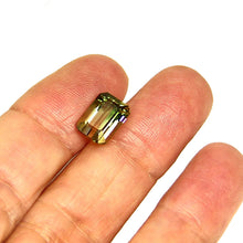 Load image into Gallery viewer, faceted natural bi color tourmaline