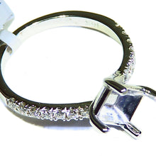 Load image into Gallery viewer, White gold diamond semi mount ring solitaire