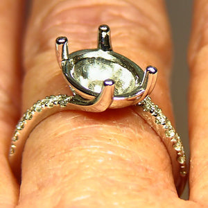 White gold diamond semi mount ring solitaire