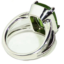 Load image into Gallery viewer, Beautiful bright green Peridot 14k white gold ring
