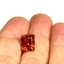 Load image into Gallery viewer, Faceted Oregon sunstone