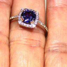 Load image into Gallery viewer, Rich blue Burmese Spinel
