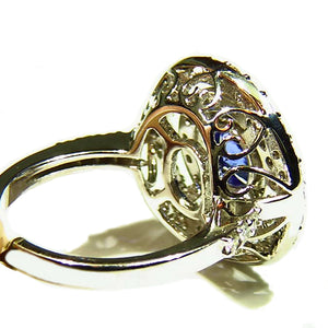 Beautifully crafted Tanzanite & Diamond 14k white gold ring