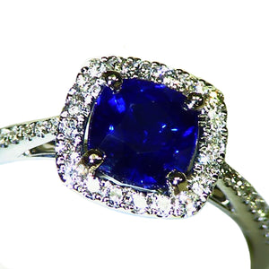 Beautiful natural blue Sapphire and diamond engagement ring