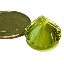 Load image into Gallery viewer, Big faceted lemon yellow citrine
